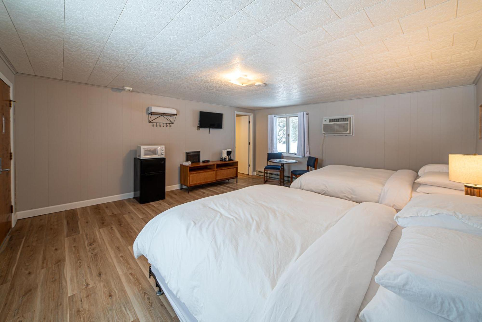 Star Gate Motel Indian River Room photo